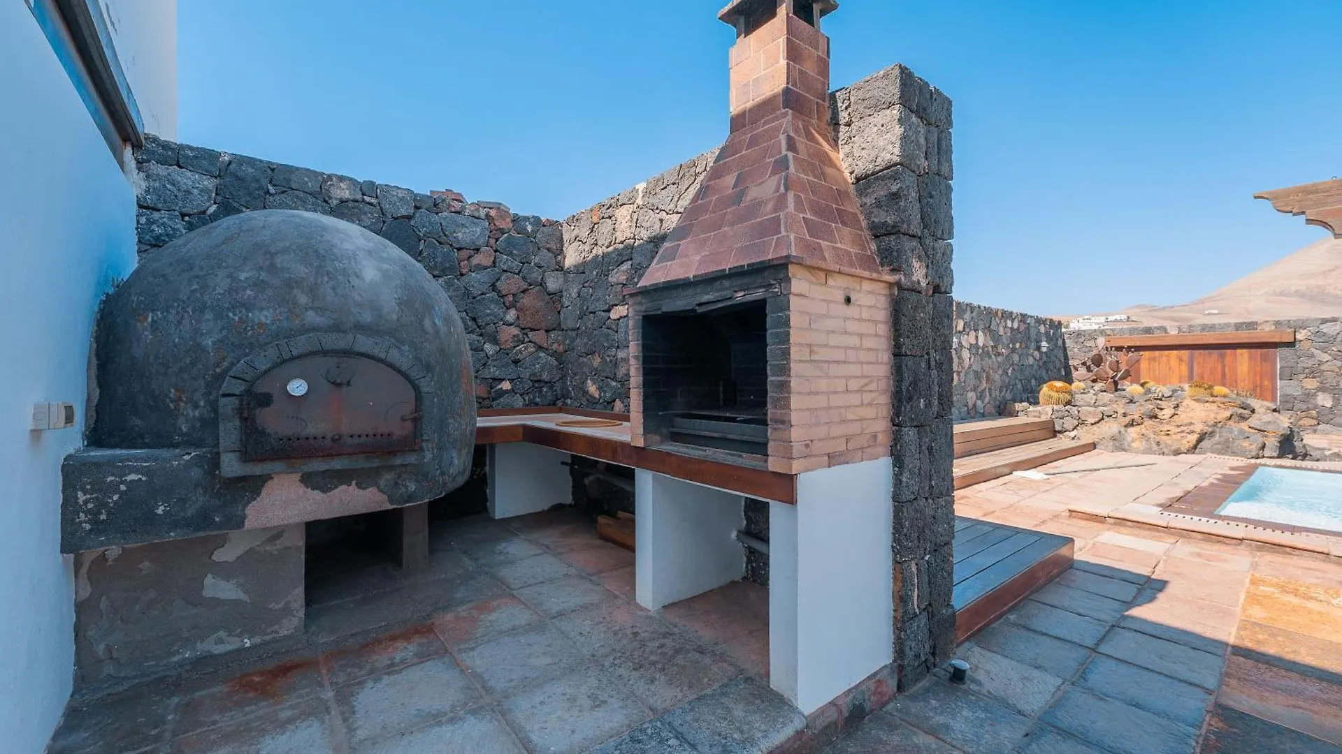 Casa Rural Hero Villa Puerto del Carmen  0*, Puerto del Carmen (Lanzarote) Spain