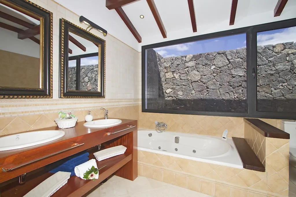 Casa Rural Hero Villa Puerto del Carmen  0*, Puerto del Carmen (Lanzarote)